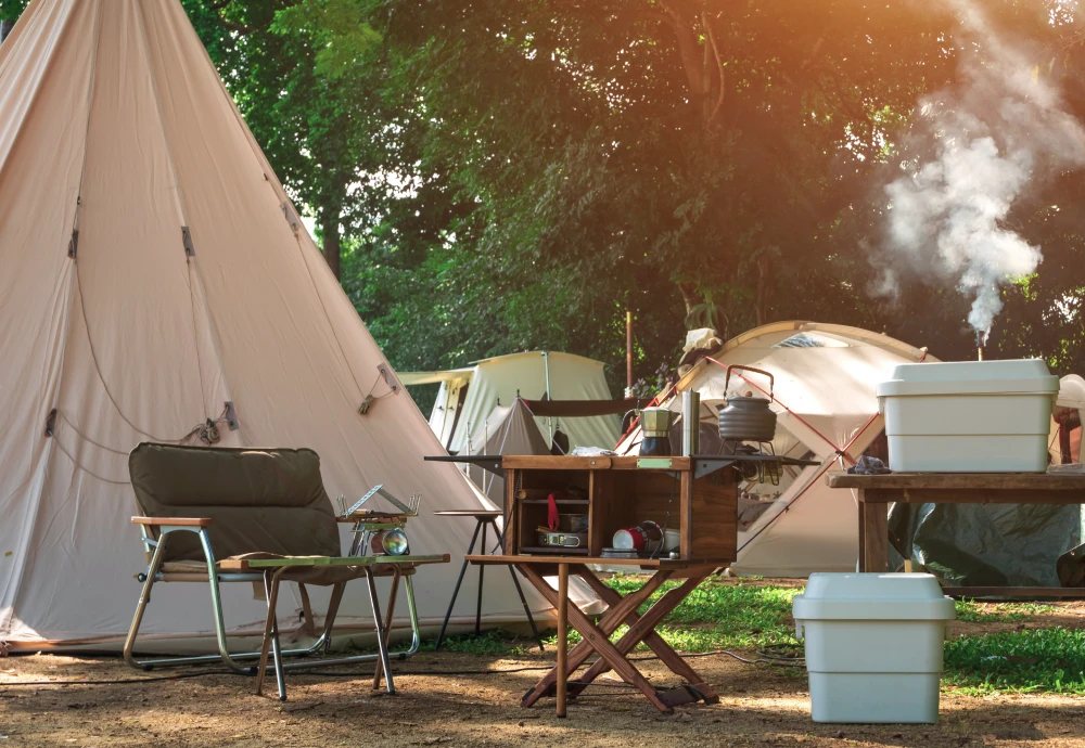 pyramid meditation tent